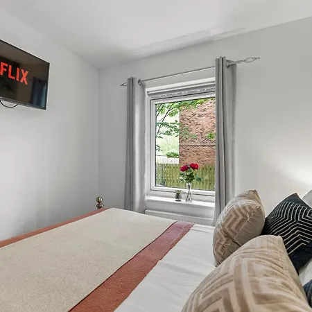 Daire Chic Getaway - Pool Table - Free Street Parking York