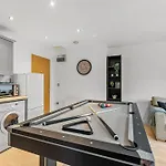 Escape - Pool Table - Free Parking Apartment *